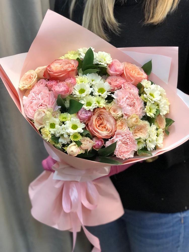 Букет цветов из: Гвоздики, Розы и Хризантемы в Александров Гае