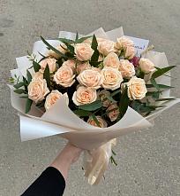 Букет Кремовые розы Латте в Александров Гае