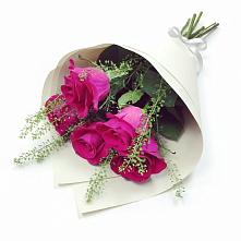 Букет цветов из:  Розы в Александров Гае