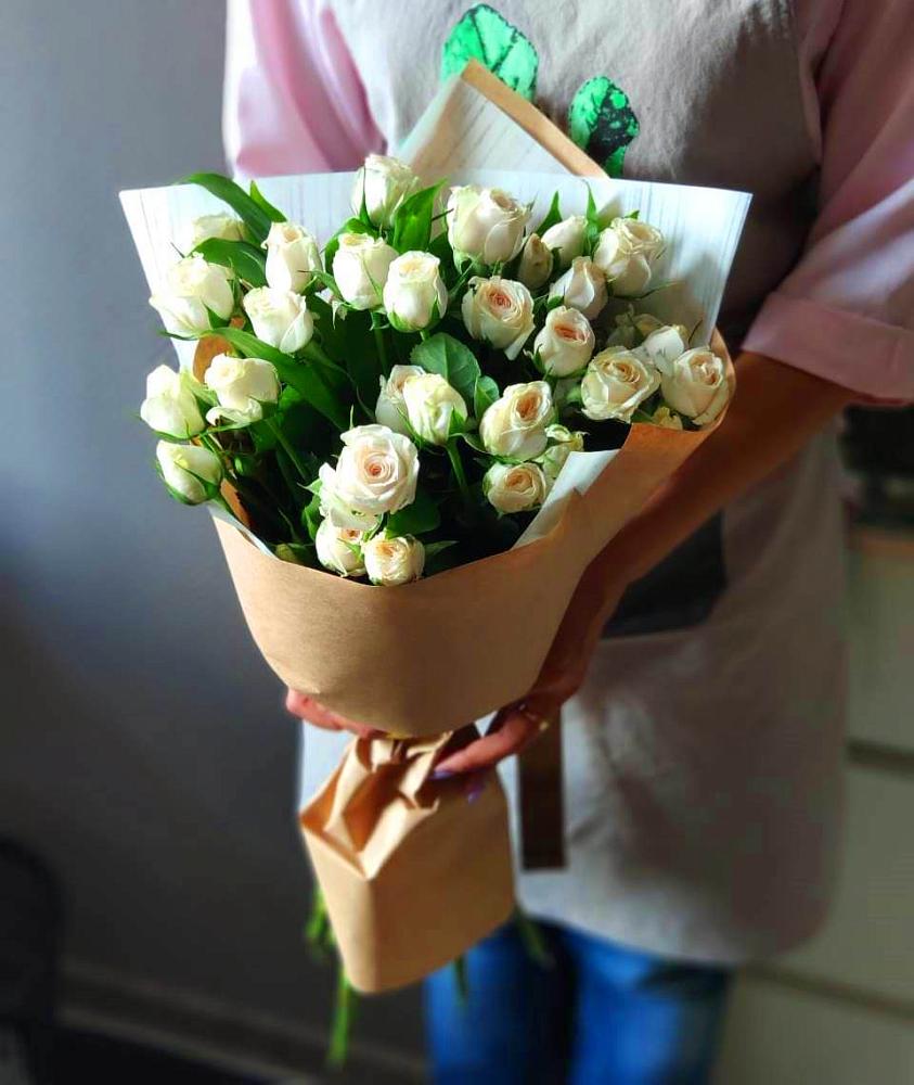 Букет цветов из: Розы в Александров Гае