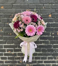 Букет цветов из:  Герберы и Хризантемы в Александров Гае