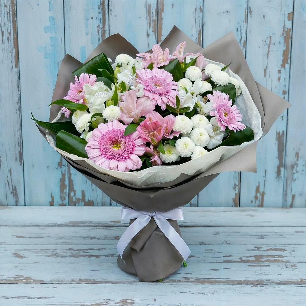 Букет цветов из: Герберы, Альстромерии и Хризантемы в Александров Гае