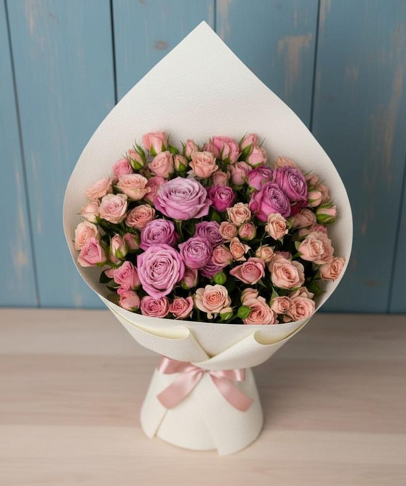 Букет цветов из: Розы в Александров Гае