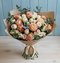 Букет цветов из:  Альстромерии и Розы в Александров Гае