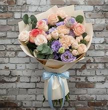 Букет цветов из:  Розы, Лизиантусы и Гвоздики #REPLACE_PRED# Александров Гае