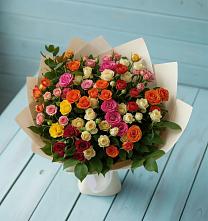 Букет Микс из разноцветных кустовых роз в Александров Гае